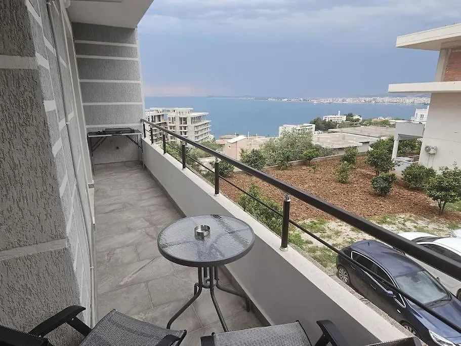 Cozy Apartment With A View Over The City And Sea Vlore Albania